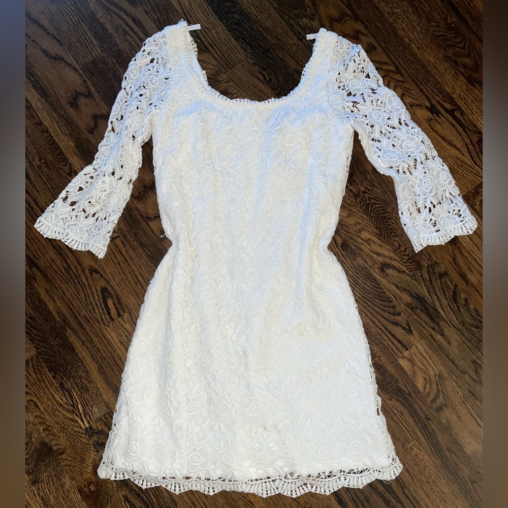 White House Black Market White Lace Long Sleeve Dress NWT